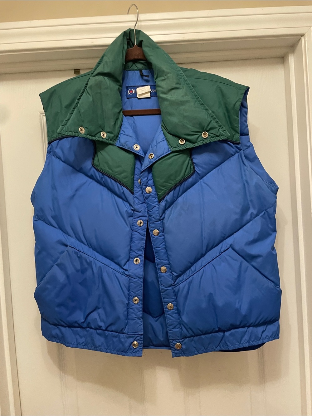 Obermeyer vintage Blue and Green Insulated ski vest Interior